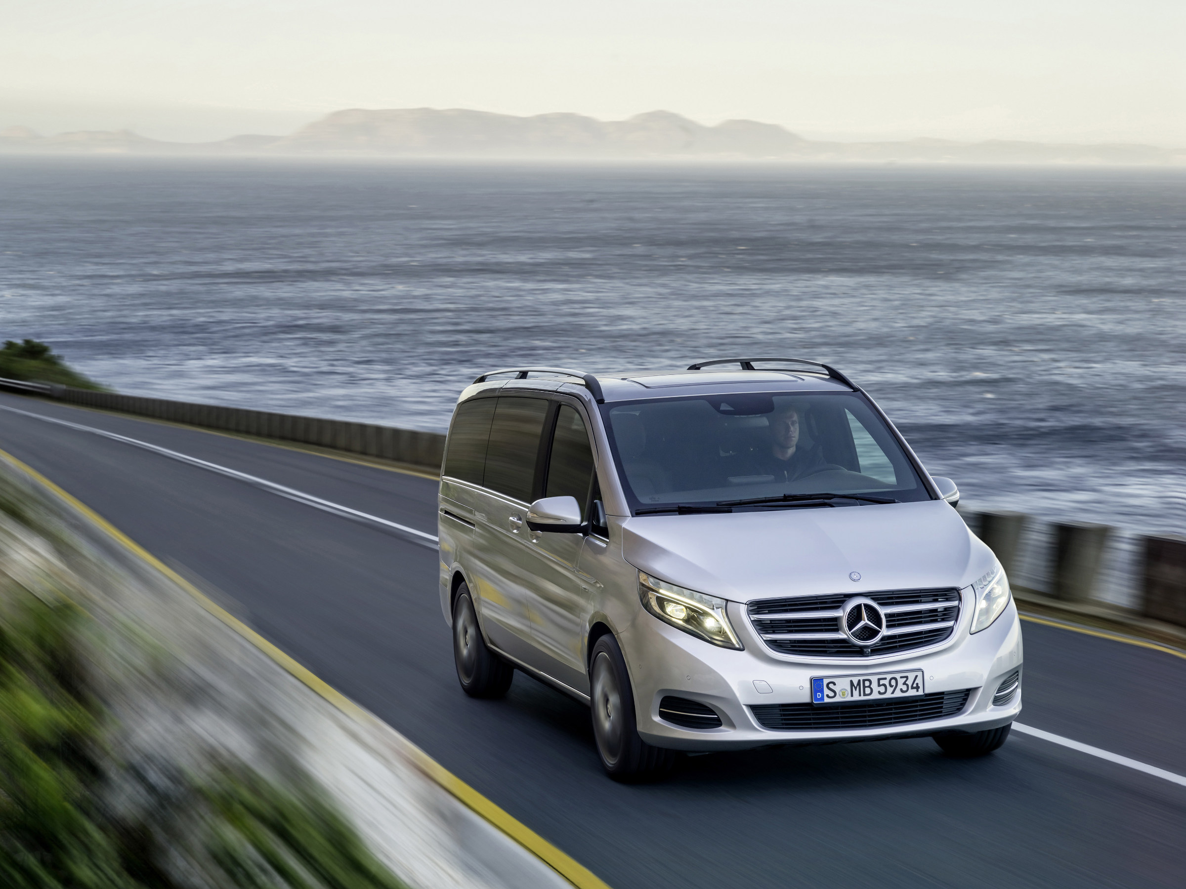 Mercedes Benz v 220 CDI 2015